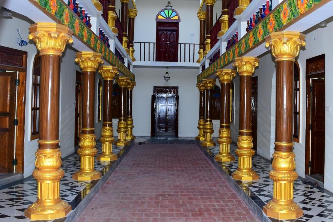 Hotel Chettinad Manor Kānādukāttān Esterno foto