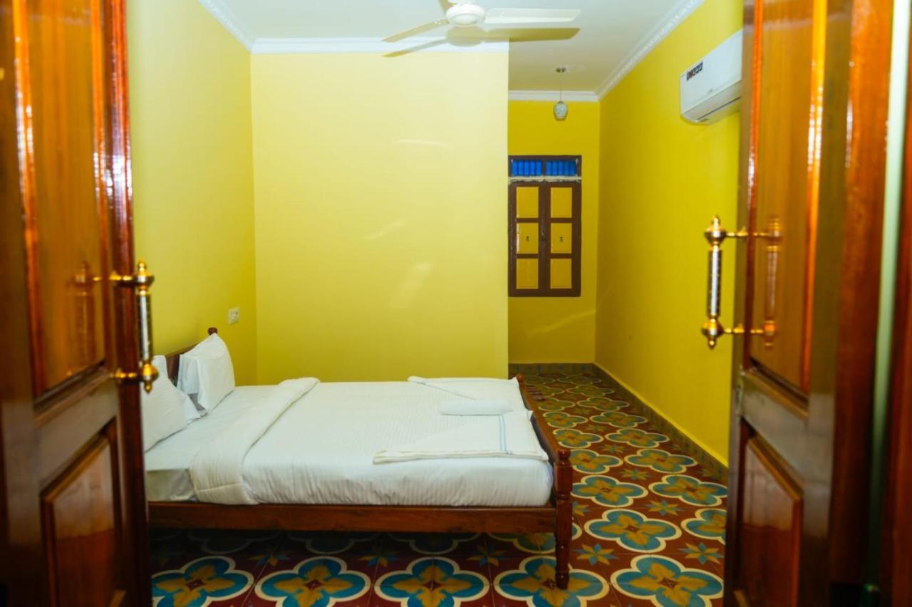 Hotel Chettinad Manor Kānādukāttān Esterno foto